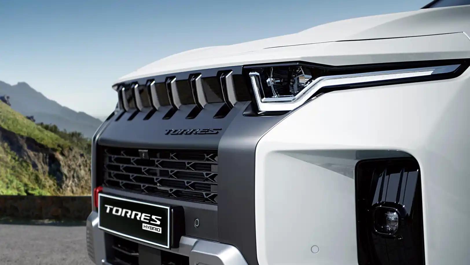 Kgm Torres Hybrid Design Exteriorgrille - Station Garage Motor Group