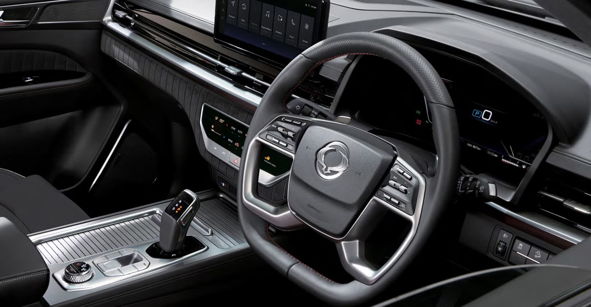 Rexton Design 13 (1) - Station Garage Motor Group